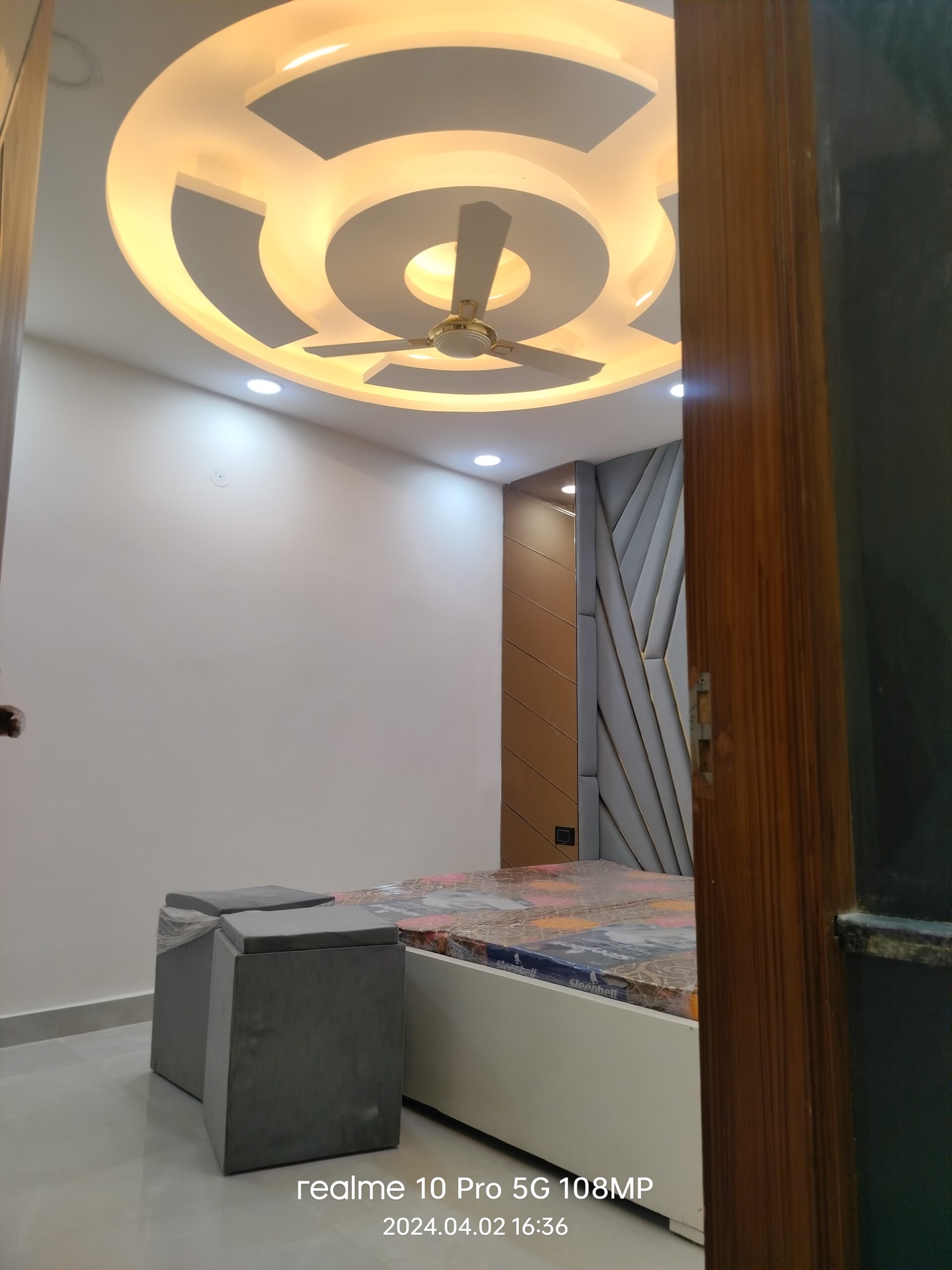 Luxurious Bed Room in Sector 15 Dwarka Delhi